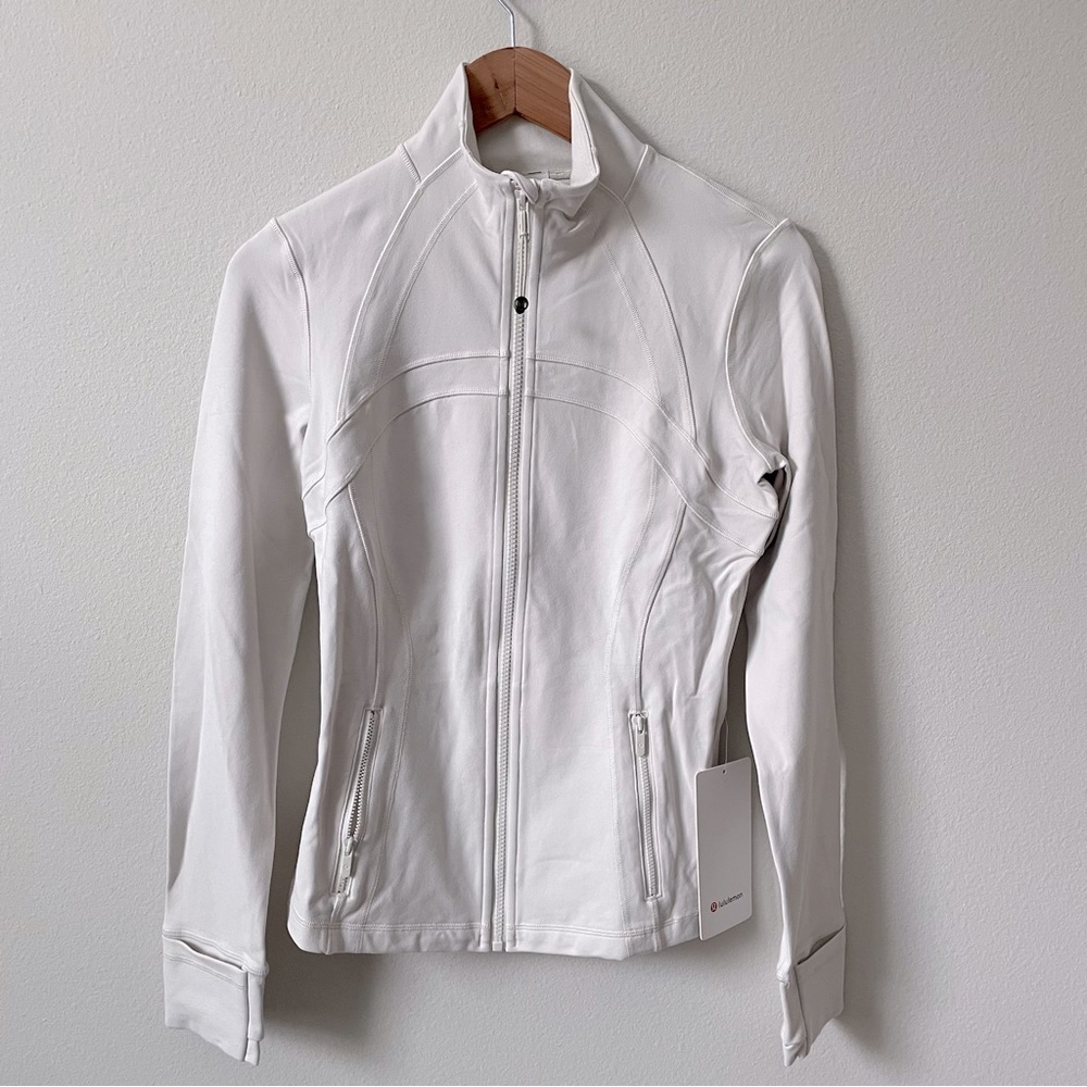 NWT Lululemon Define Jacket *Luon Bone Size 4